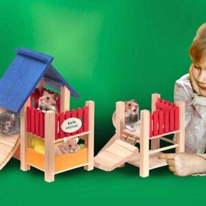 Karlie Großer Spielplatz mit Hängebrücke